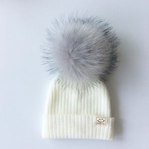 THE POMPOM HAT