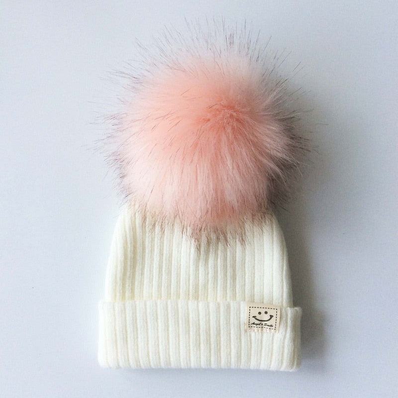 THE POMPOM HAT