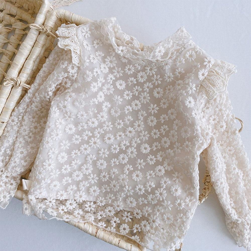 THE LACE BLOUSE - Willows Cove 